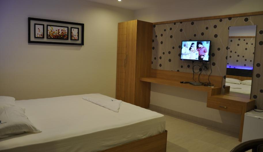Hotel Athidi Grand Visakhapatnam Dış mekan fotoğraf