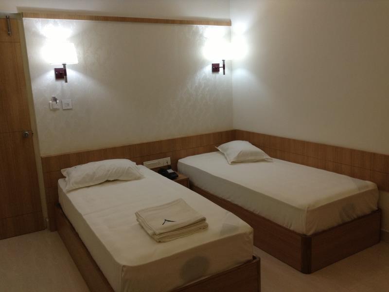 Hotel Athidi Grand Visakhapatnam Dış mekan fotoğraf