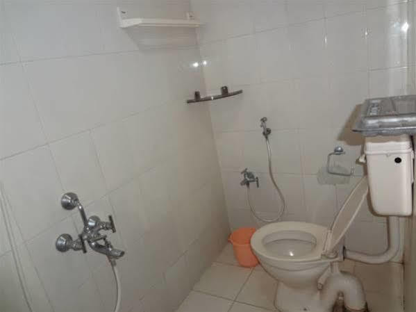 Hotel Athidi Grand Visakhapatnam Dış mekan fotoğraf
